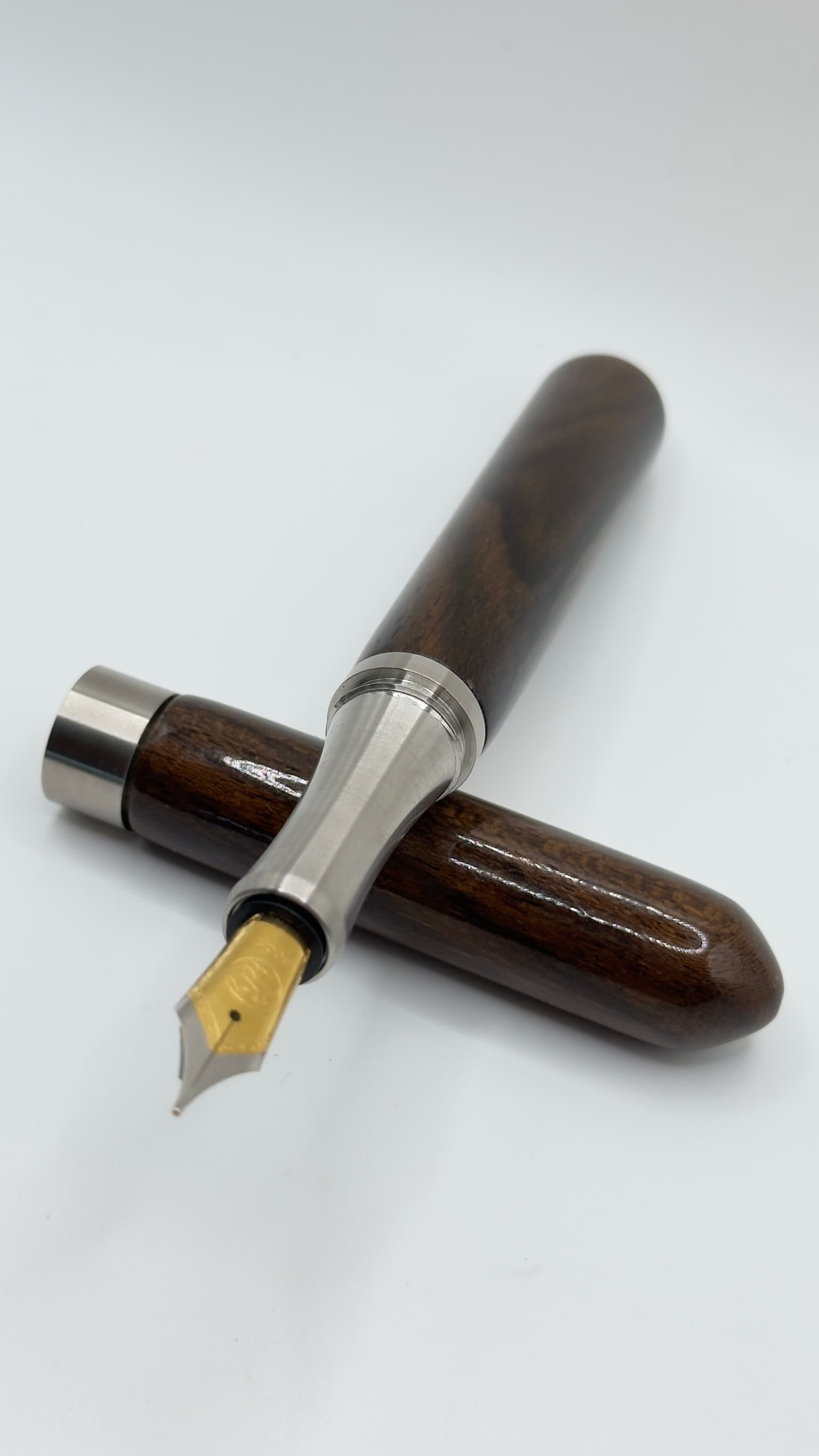 No. 30, handcrafted LIGNORAE fountain pen in Honduran Rosewood (Dalbergia stevensonii), The First One Hundred edition piece